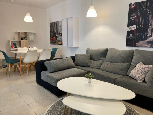Single bedroom in 7-bedroom apartment - Gallery - 25