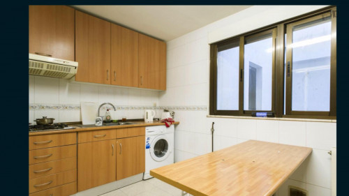 Single bedroom in 7-bedroom apartment - Gallery - 19