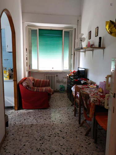 Cozy twin bedroom in Viterbo  - Gallery - 9