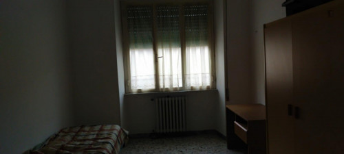 Cozy twin bedroom in Viterbo  - Gallery - 8