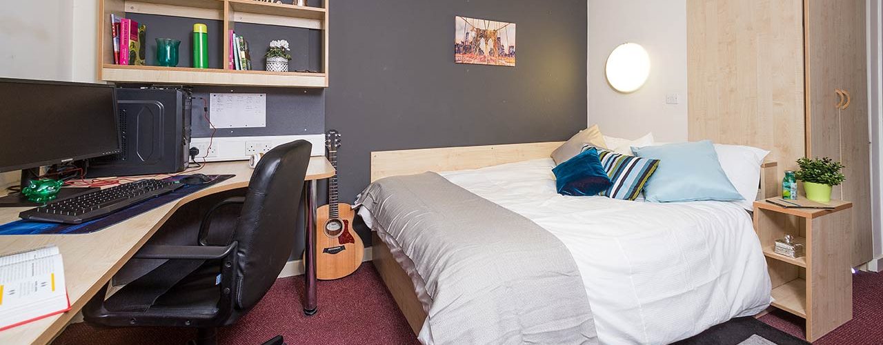  Premium En-Suite  -  Aspect 3  - Gallery -  2