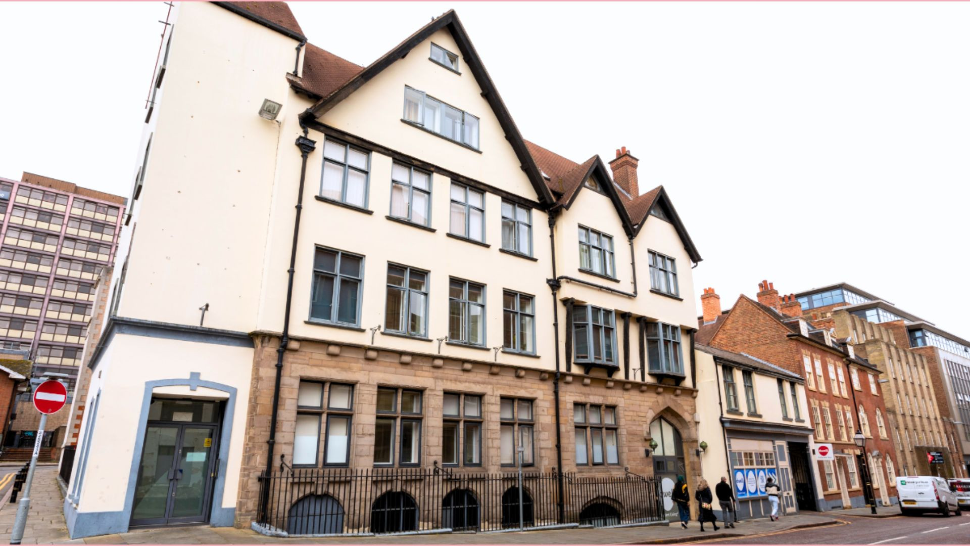  Gold Studio  -  Castle Gate Haus  - Gallery -  21