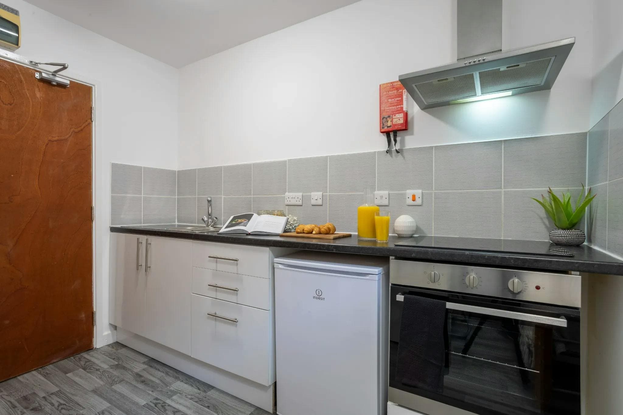 Bronze Studio - Castle Gate Haus - Gallery - 3