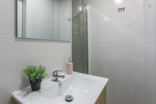 Welcoming double bedroom in Delicias - Gallery - 6