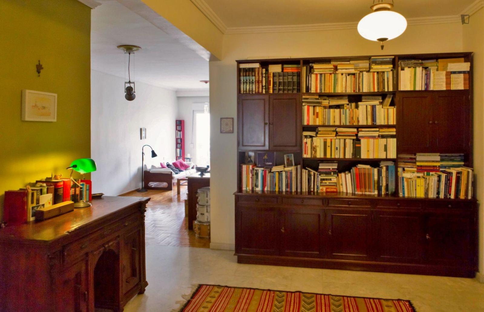 Cozy And Renovated Apartment Very Close To City Center And Seafront - 1