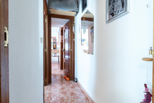 Nice single bedroom in 2-bedroom apartment - Gallery - 2