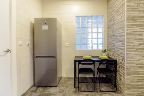 Tasteful double bedroom near the Delicias metro - Gallery - 11