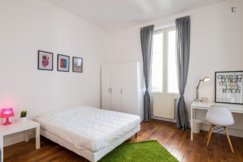 Big double bedroom in residential Sans-Souci Dauphiné