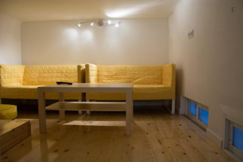 Double bedroom in a 3-bedroom apartment, in La Latina - Gallery - 23