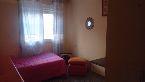 Delightful single bedroom next to San Rafael Park