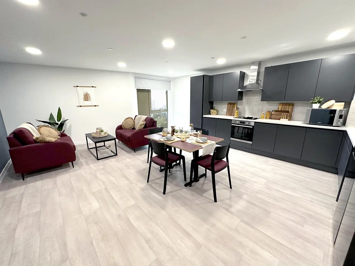  Classic En-Suite  -  Enso - Colchester  - Gallery -  9