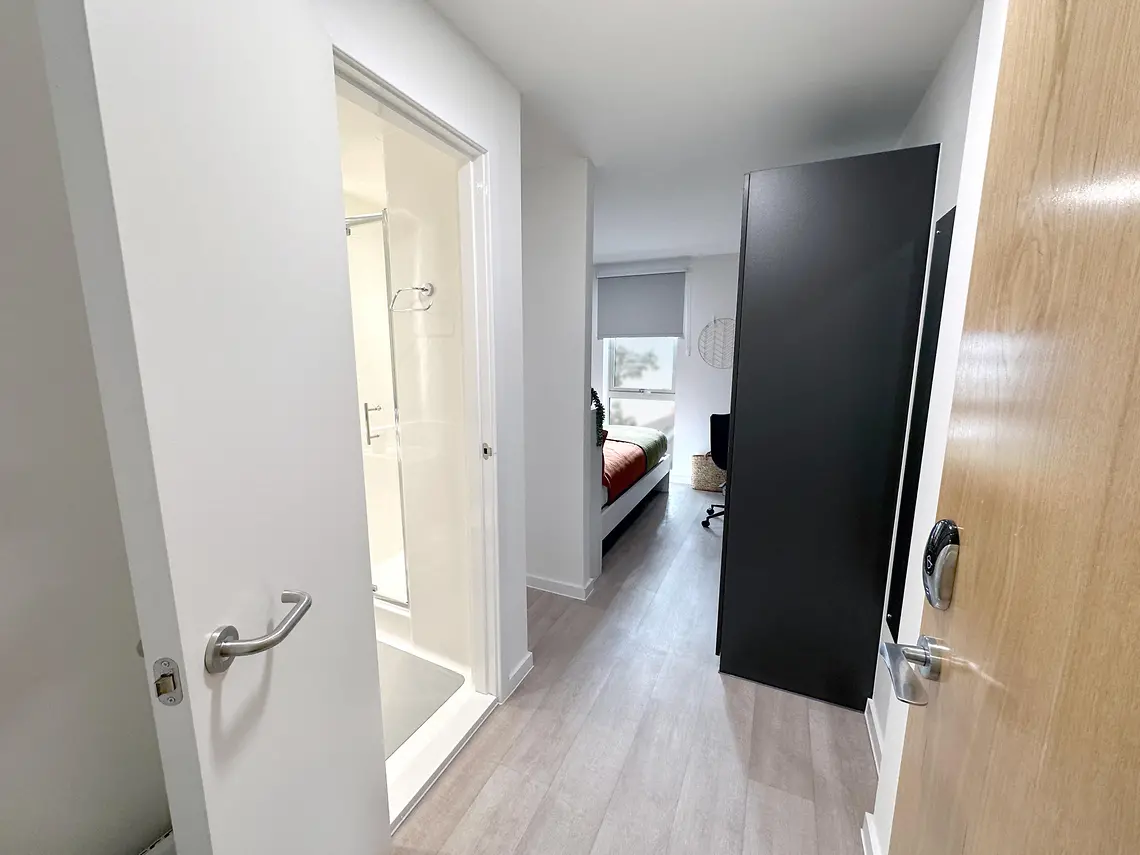  Classic En-Suite  -  Enso - Colchester  - Gallery -  6