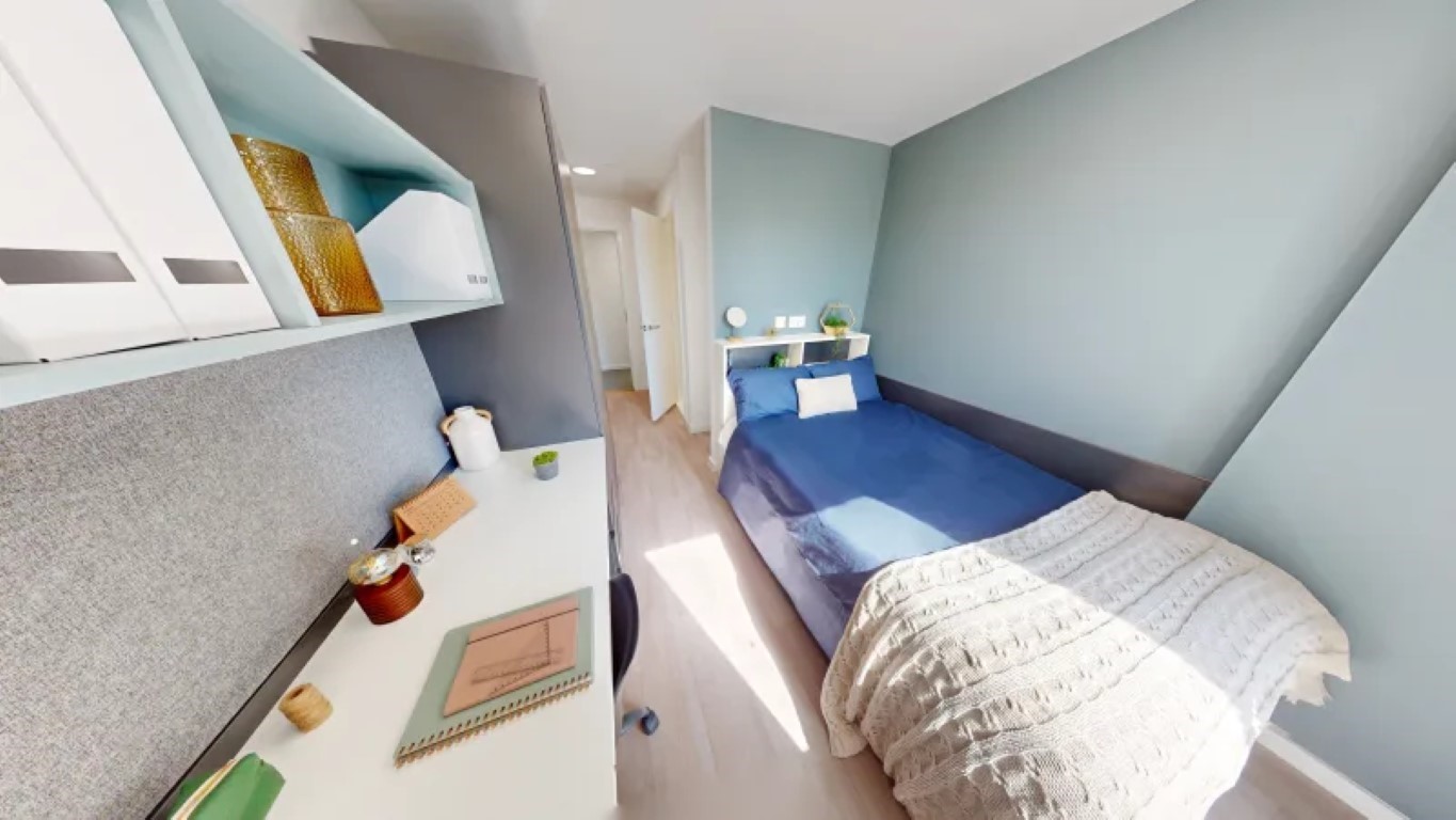  Classic Plus En-Suite  -  Enso - Colchester  - Gallery -  8