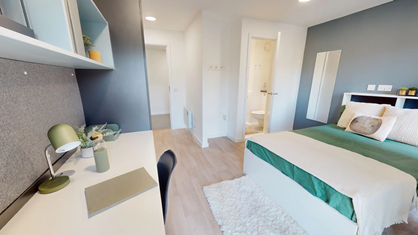  Premium En-Suite  -  Enso - Colchester  - Gallery -  1