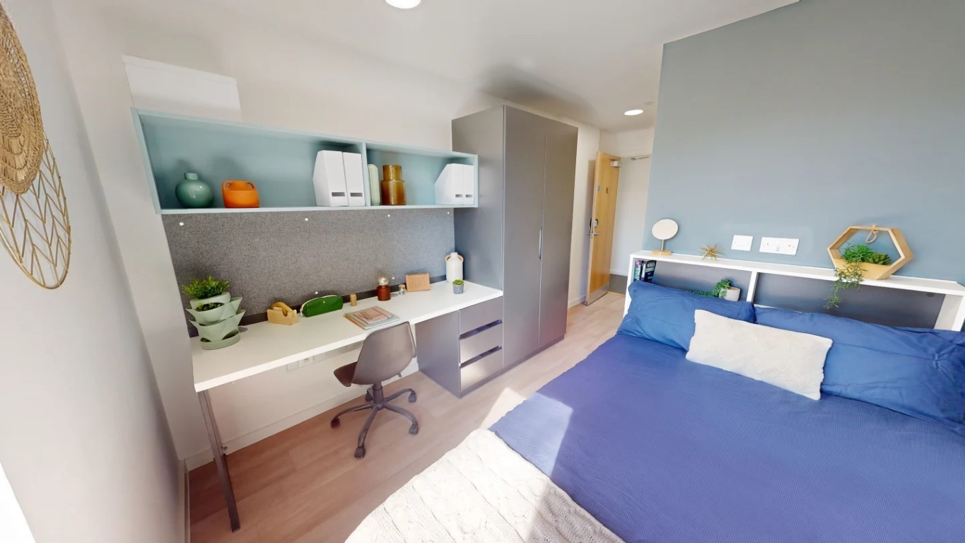  Accessible En-Suite  -  Enso - Colchester  - Gallery -  1