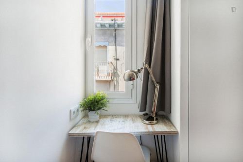 Sublime double bedroom near Mercado de San Fernando - Gallery - 18