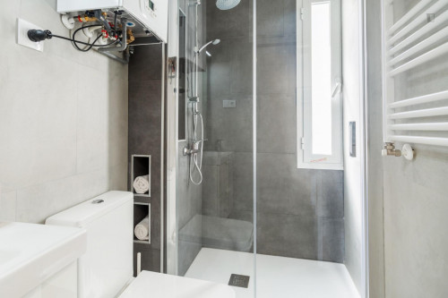 Sublime double bedroom near Mercado de San Fernando - Gallery - 6