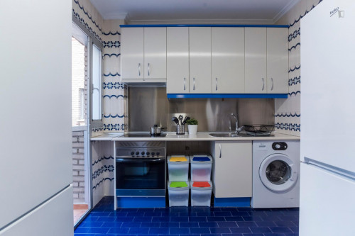 Double bedroom in a 6-bedroom flat, in Pacifico - Gallery - 21