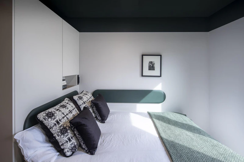  Platinum Studio Canal View  -  The Keel Houses  - Gallery -  4