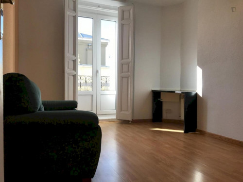 Nice double bedroom not far from Universidad Complutense de Madrid - Campus de Somosaguas - Gallery - 5