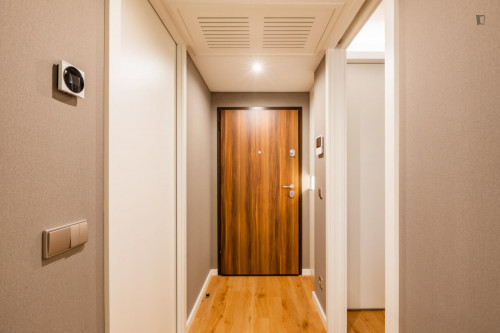 Stylish 1-Bedroom apartment close to 24 de Agosto metro station  - Gallery -  5