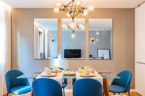 Stylish 1-Bedroom apartment close to 24 de Agosto metro station