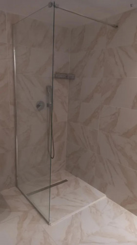 Spacious four bedroom apartment near the University of Thessaloniki