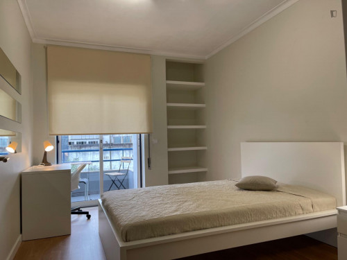 Homely double bedroom near Leiria UNIVERSITY : IPL and ESECS