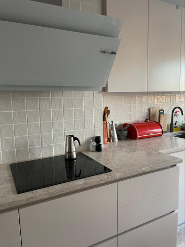 Cosy double bedroom in a renovated apartment near Areeiro metro station - Gallery - 5