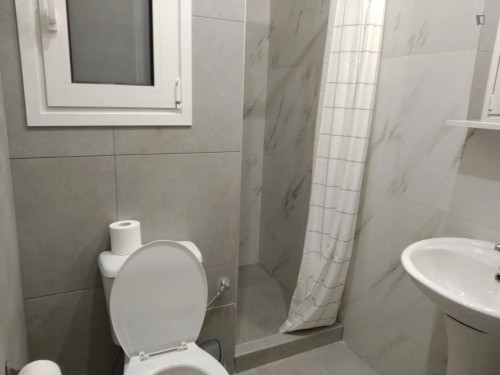 Nice bedroom near University of Athens
