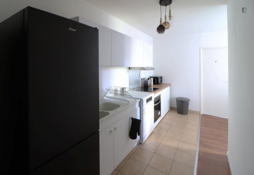 Cool double bedroom in a 4-bedroom apartment, close to Porte de Valenciennes Subway