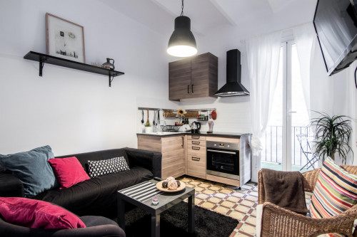 Cosy single bedroom in a modern flat with balcony, close to Collblanc metro station - Gallery - 9
