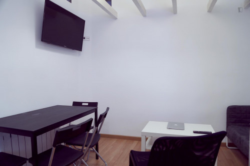 Cosy double bedroom near Antón Martin metro station  - Gallery -  4