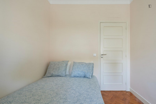 Nice double ensuite bedroom in Alvalade - Gallery - 6