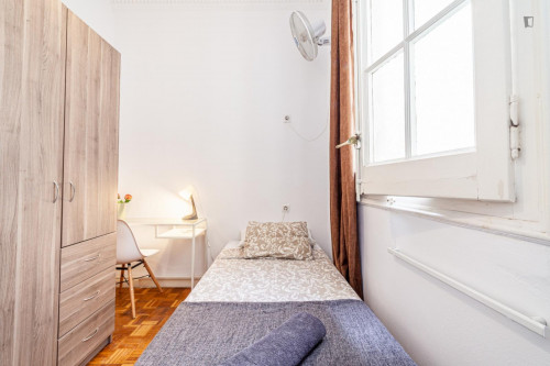 Very nice single bedroom in Dreta de l'Eixample