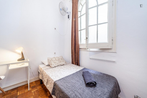 Very nice single bedroom in Dreta de l'Eixample