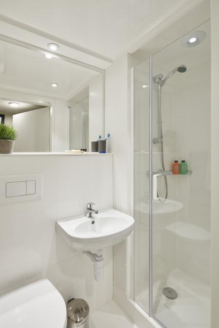 Starter Ensuite - LIV Student Sheffield - Gallery - 5
