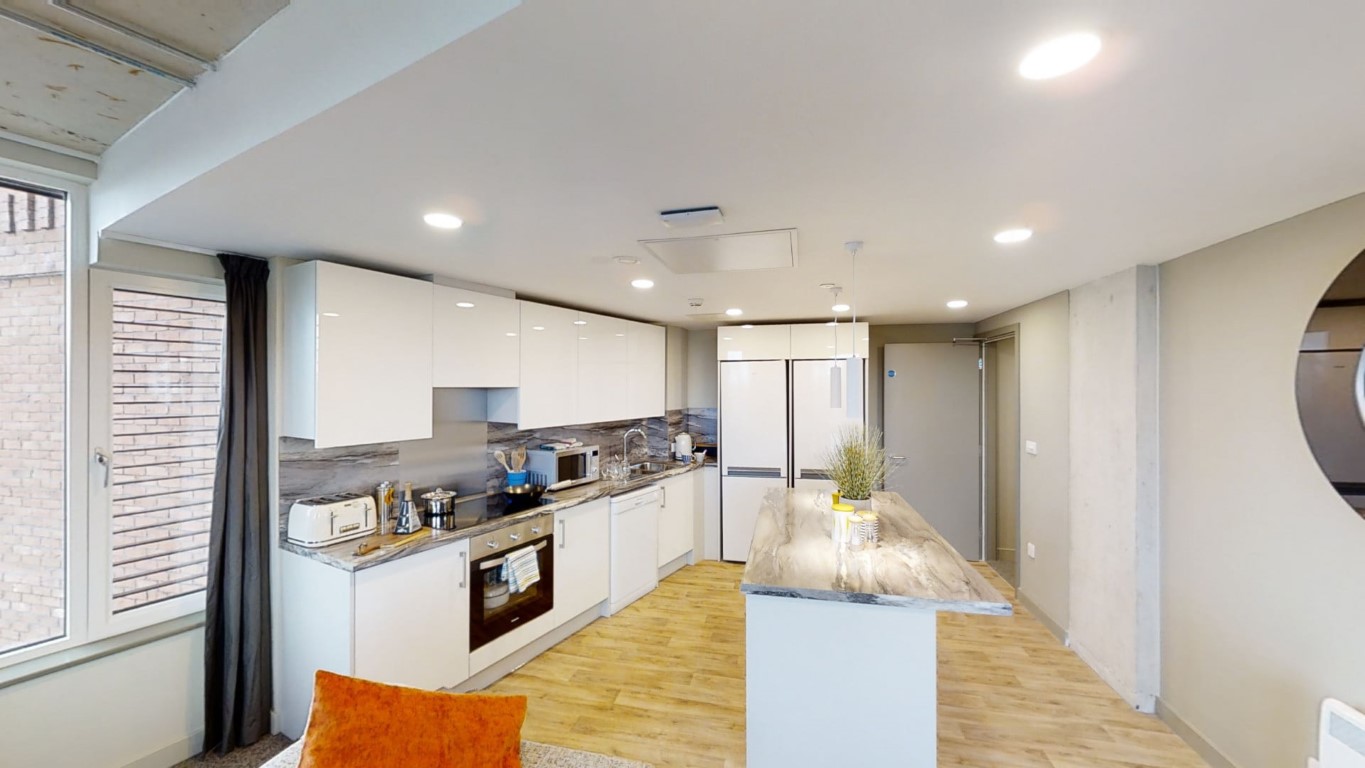 Bronze Plus En-Suite - LIV Student Sheffield - Gallery - 4