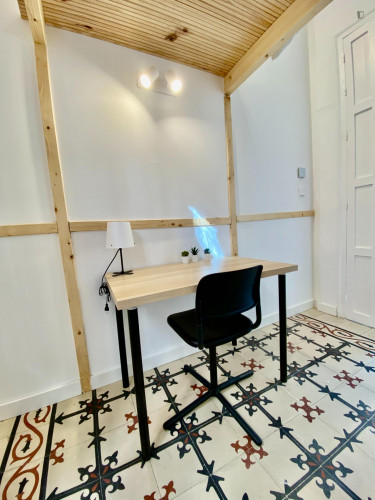 Great two-levels bedroom with views to Granada Cathedral