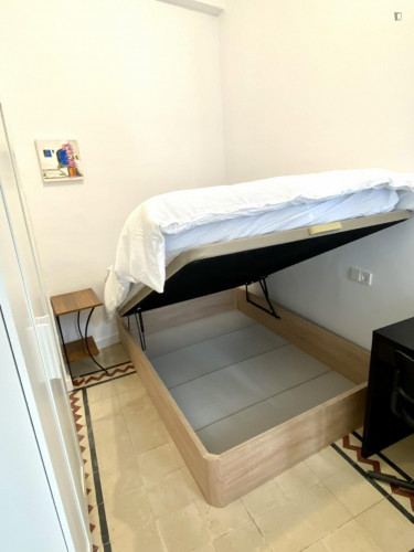 Beautiful double bedroom near Granada Cathedral