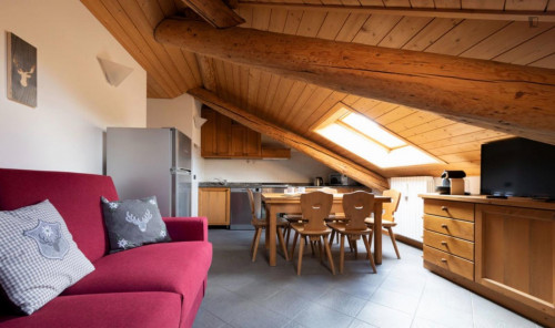 Welcoming 2-bedroom apartment close to Castello di San Pietro - Gallery - 17
