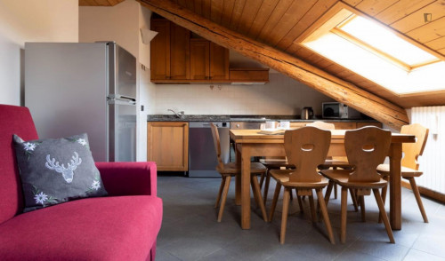 Welcoming 2-bedroom apartment close to Castello di San Pietro - Gallery - 23