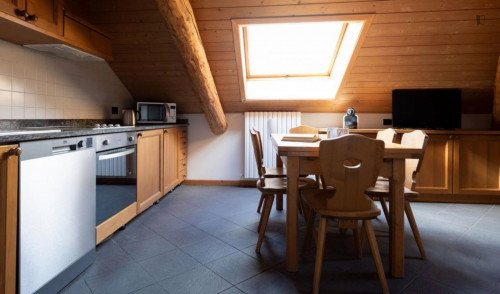 Welcoming 2-bedroom apartment close to Castello di San Pietro - Gallery - 16