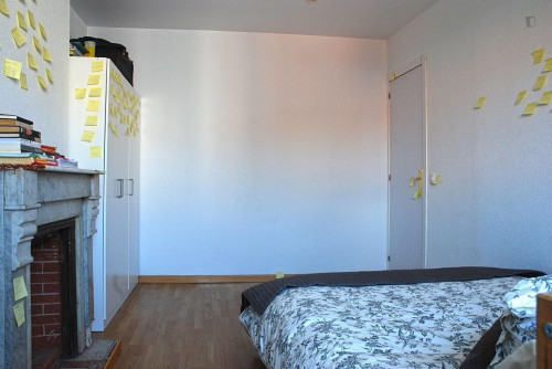 Double bedroom near the refrshing and beautiful Sabatini Gardens - Gallery - 2