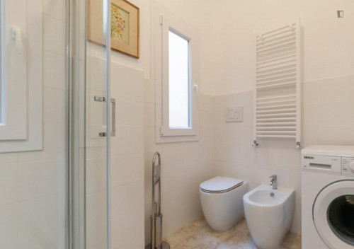 Wonderful double bedroom in Borgo