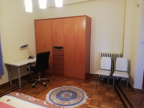 Welcoming double ensuite bedroom in Santiago de Vigo