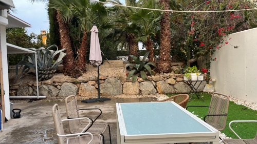 Comfy double bedroom close to Alicante
