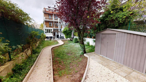 Very nice double bedroom not very far from Meudon train station