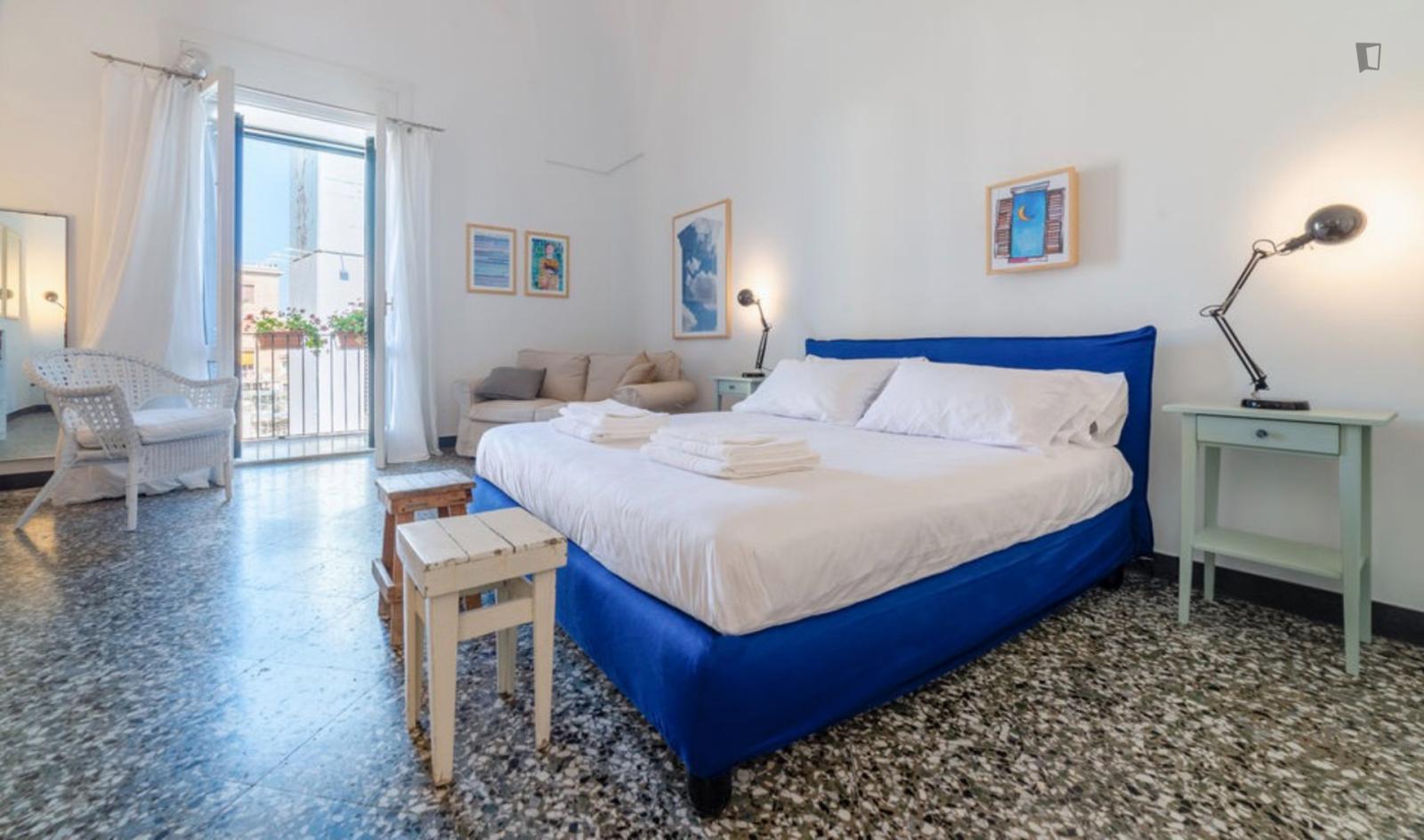  Cute 2-Bedroom Apartment Next To Castello Carlo V  -  Cute 2-bedroom apartment next to Castello Carlo V  - Gallery -  1