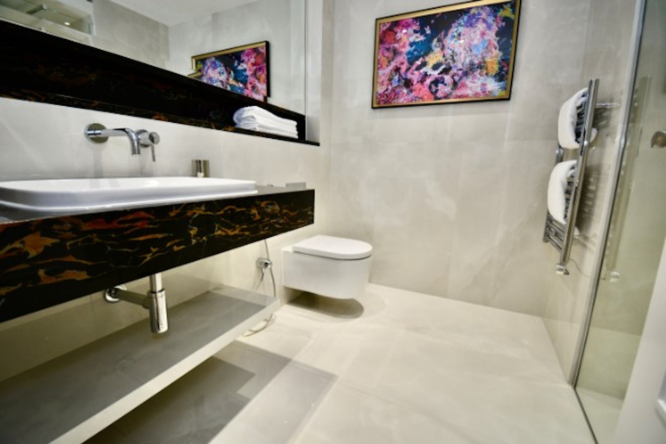  2 Bedroom Deluxe  -  Regent's Park  - Gallery -  6
